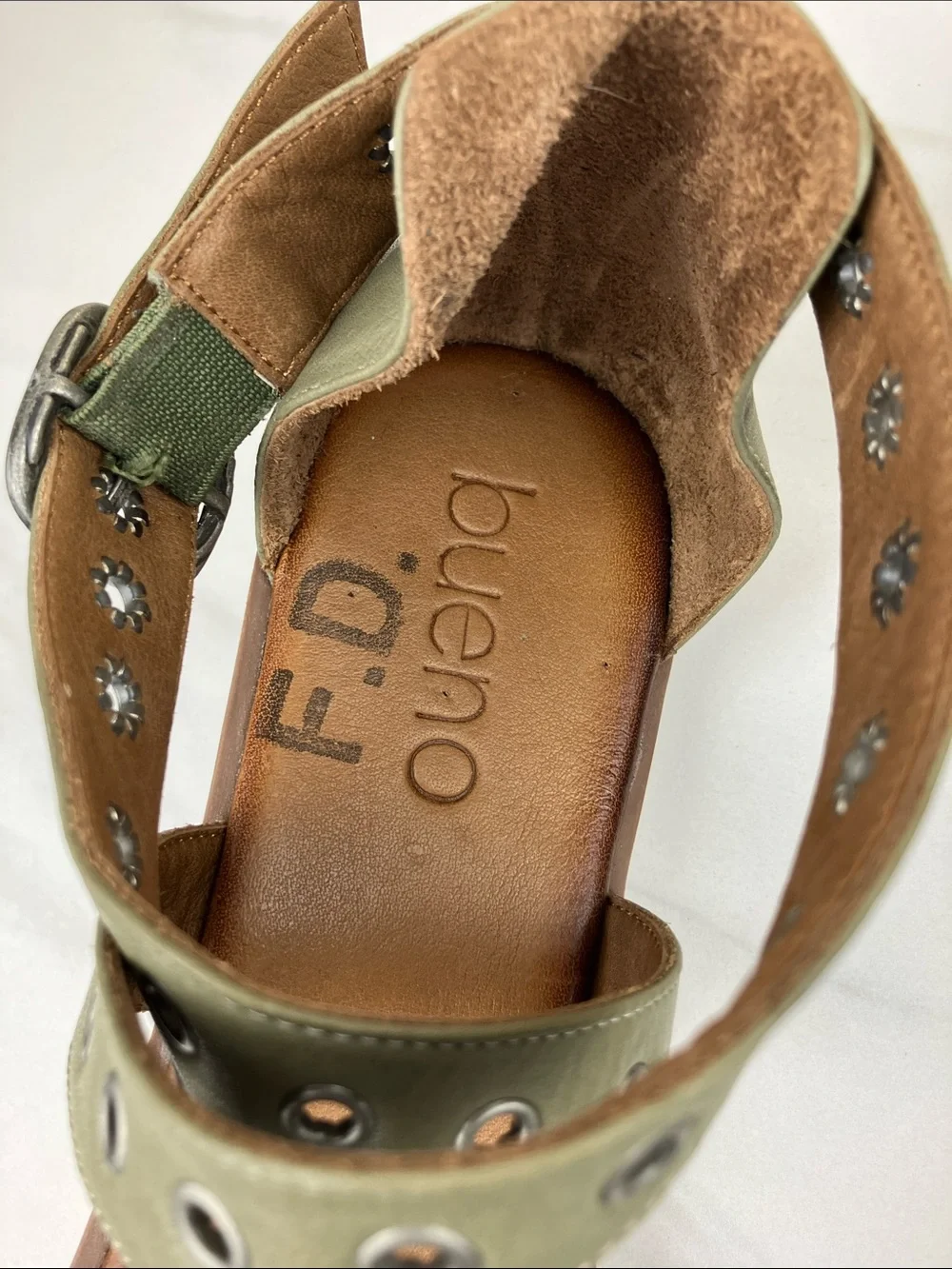 Bueno Becky Green Leather Flats Ankle Strap Size 41